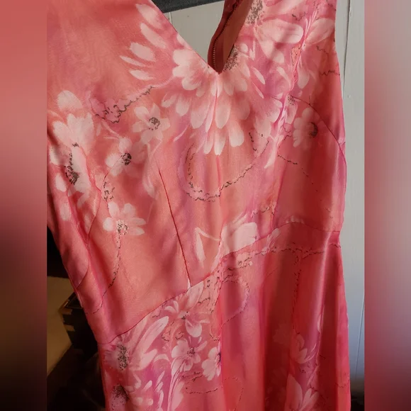 Vintage 60s Floral Dress - Picture 4 of 7